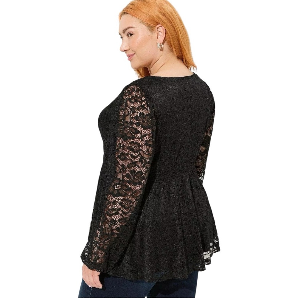 NWT Torrid Stretch Lace V-Neck Smocked Waist Long Sleeve Babydoll - Size: 10 (M) - Picture 8 of 8